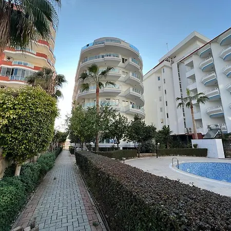 Apartment Seaview Luxury Located At 1st Coastline